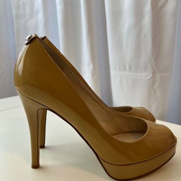 Michael Kors Patent Platform Heels - Picture 2 of 3